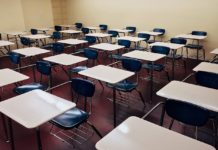 Chicago Strike Leaves 300,000 Students Without Teachers