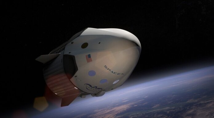 SpaceX Faces Risk Of Bankruptcy