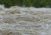 Massive Floods Kill Over 1000 In Pakistan