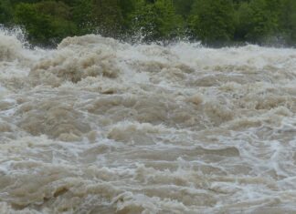 Massive Floods Kill Over 1000 In Pakistan