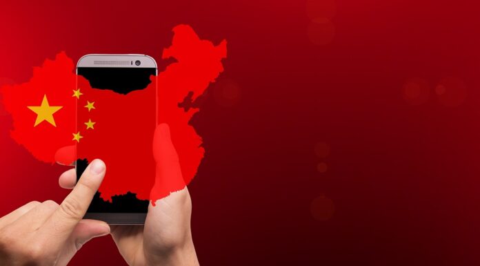 China Escalates Censorship Amid Economic Uncertainties