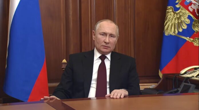 Putin Issues Nuclear Warning Amidst Ongoing Ukraine Conflict