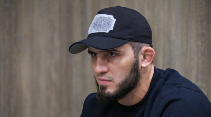 Islam Makhachev Defends Lightweight Title with Strategic Win Over Dustin Poirier at UFC 302