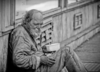 Supreme Court Ruling Empowers Cities to Enforce Stricter Homeless Encampment Measures