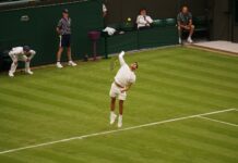 Carlos Alcaraz Dominates Novak Djokovic for Second Straight Wimbledon Title