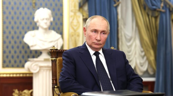 Russia Considers Nuclear Response as Ukraine Seeks Long-Range Missile Approval