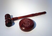 Major Credit Rating Firms Face $49 Million in Fines for Recordkeeping Breaches