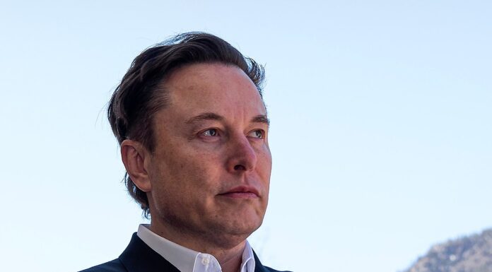 Elon Musk’s $1 Million Voter Lottery Faces Legal Questions Ahead of Election