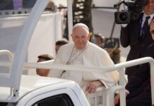 Pope Francis Dies at 88 After Final Easter Blessing