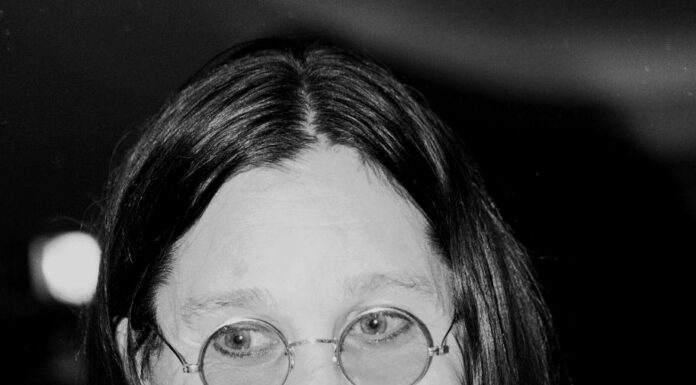 Ozzy Osbourne Dies at 76: The Voice That Defined Metal