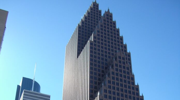 Bank of America Raises Minimum Wage to $25 an Hour