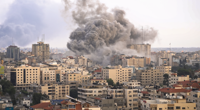 Israeli Strikes in Gaza Test Fragile Ceasefire With Hamas