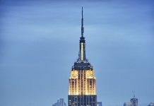 Couple Arrested After Climbing Empire State Building and Getting Engaged