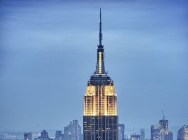 Couple Arrested After Climbing Empire State Building and Getting Engaged